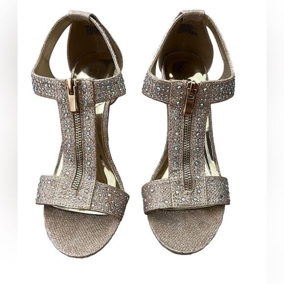 Silver Slipper Zippered Champagne Heels with Rhinestones and Glitter Size 7.5 - Picture 2 of 10